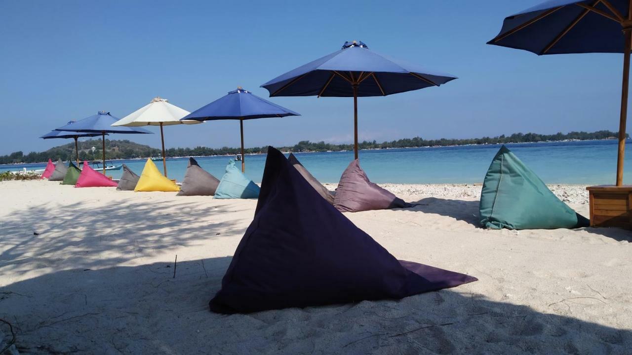 Sunset Beach Bungalow Gili Meno Exterior photo