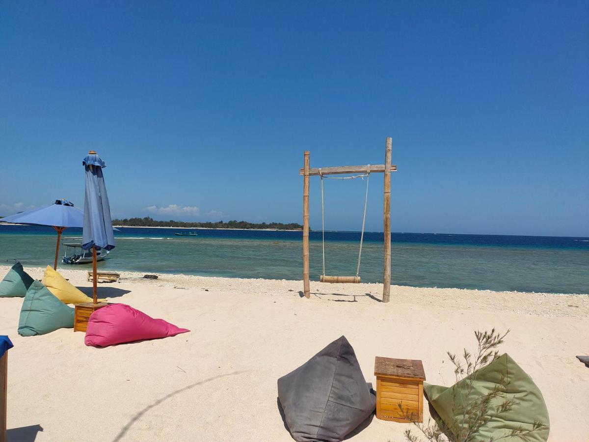 Sunset Beach Bungalow Gili Meno Exterior photo